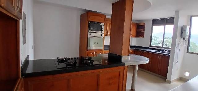 Apartamento en arriendo Antioquia Medellín El Poblado 118 m2 Habitaciones 3 Baños 4 Garajes 1 Precio $4600000