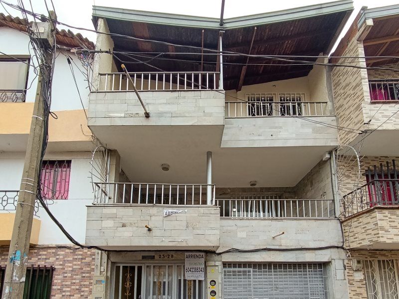 Casa en arriendo Antioquia Medellín Trinidad 160 m2 Habitaciones 6 Baños 2 Garajes 0 Precio $2000000