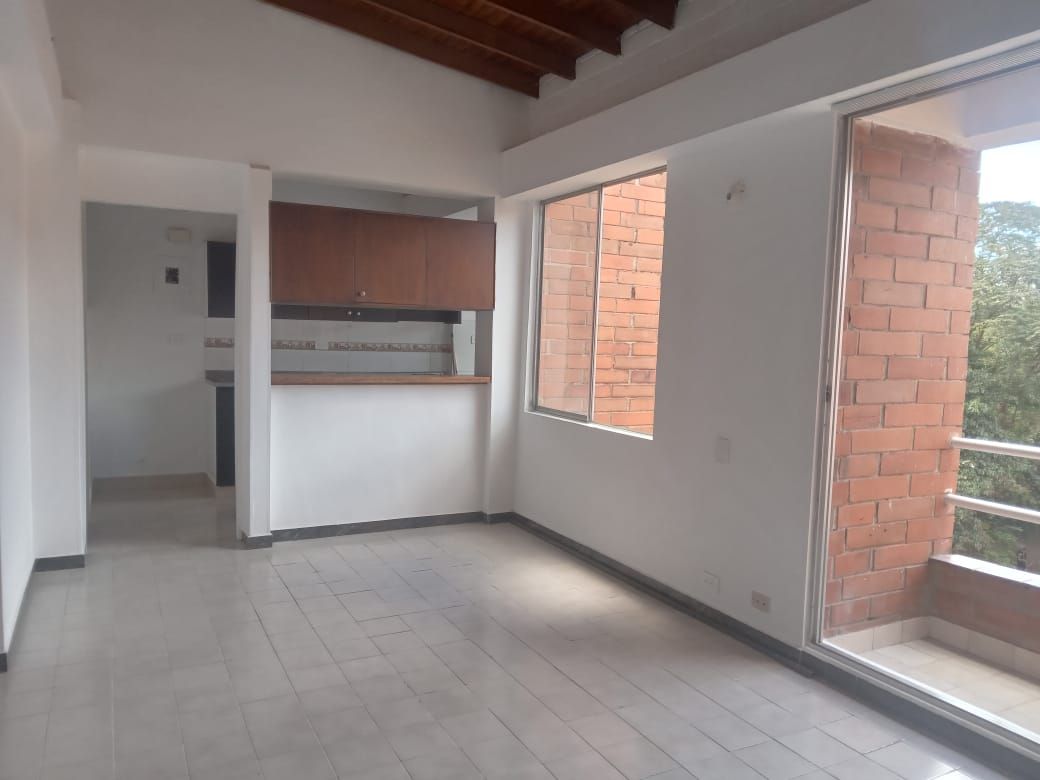 Apartamento en arriendo Antioquia Medellín La Mota 95 m2 Habitaciones 3 Baños 2 Garajes 1 Precio $2650000