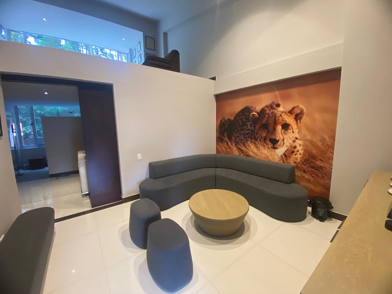 Oficina en venta Antioquia Envigado La Mesa 84 m2 Habitaciones 0 Baños 1 Garajes 2 Precio $750000000