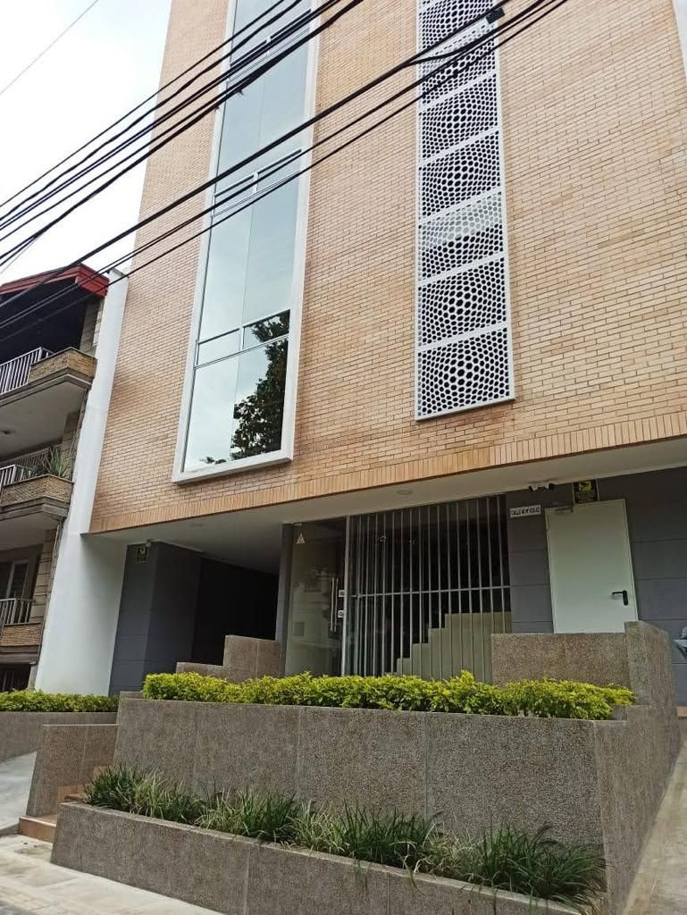 Edificio en arriendo Antioquia Medellín Lorena 1320 m2 Habitaciones 0 Baños 1 Garajes 3 Precio $29000000