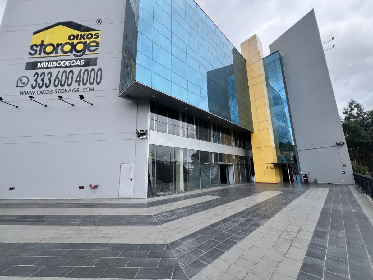 Local en arriendo Cundinamarca Bogotá Suba Naranjos 263 m2 Habitaciones 0 Baños 0 Garajes 6 Precio $7000000