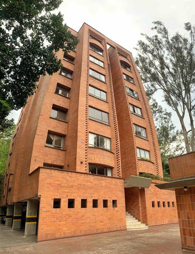 Apartaestudio en arriendo Antioquia Medellín El Tesoro 51 m2 Habitaciones 1 Baños 2 Garajes 1 Precio $4500000