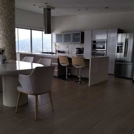 Apartamento en venta Risaralda Pereira Los Alamos 240 m2 Habitaciones 2 Baños 3 Garajes 2 Precio $1500000000