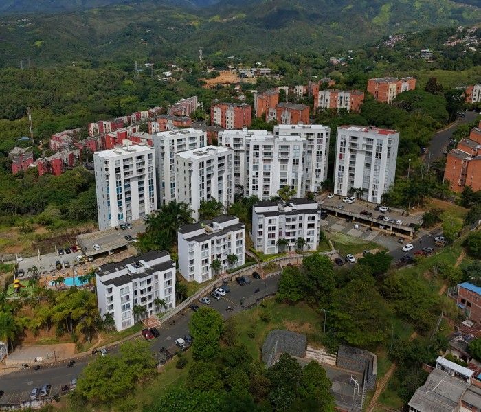 Apartamento en venta Valle Del Cauca Cali Urbanización Santa Helena 60 m2 Habitaciones 2 Baños 2 Garajes 1 Precio $230000000