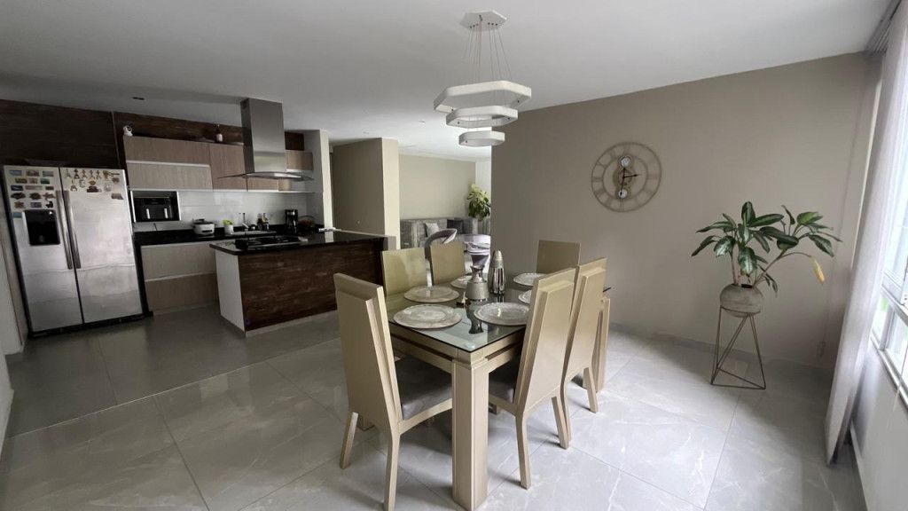 Apartamento en venta Valle Del Cauca Cali Urbanización Ciudad Jardín 184 m2 Habitaciones 4 Baños 5 Garajes 2 Precio $780000000