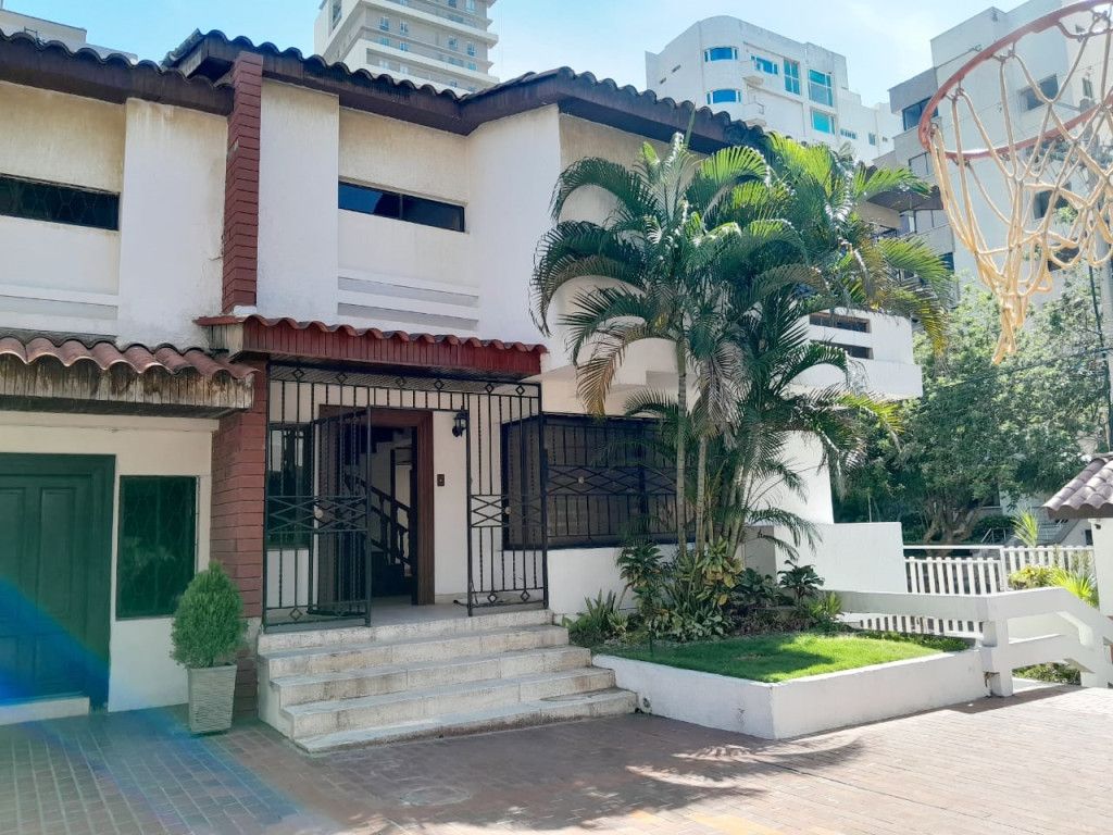Casa en arriendo Atlántico Barranquilla Villa Country 230 m2 Habitaciones 3 Baños 2 Garajes 1 Precio $4500000