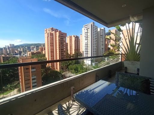 Apartamento en arriendo Antioquia Medellín Alejandria 126 m2 Habitaciones 2 Baños 3 Garajes 2 Precio $13500000