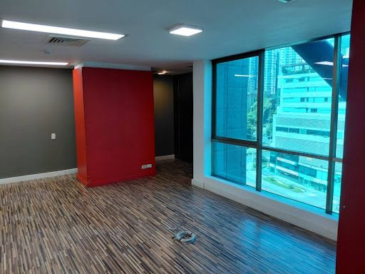 Oficina en arriendo Antioquia Medellín Alejandria 255 m2 Habitaciones 0 Baños 3 Garajes 5 Precio $25000000