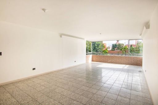 Apartamento en venta Antioquia Medellín Las Acacias 168 m2 Habitaciones 3 Baños 3 Garajes 2 Precio $750000000