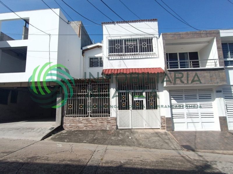 Casa en venta Santander Barrancabermeja Ub El Refugio 126 m2 Habitaciones 4 Baños 2 Garajes 1 Precio $350000000