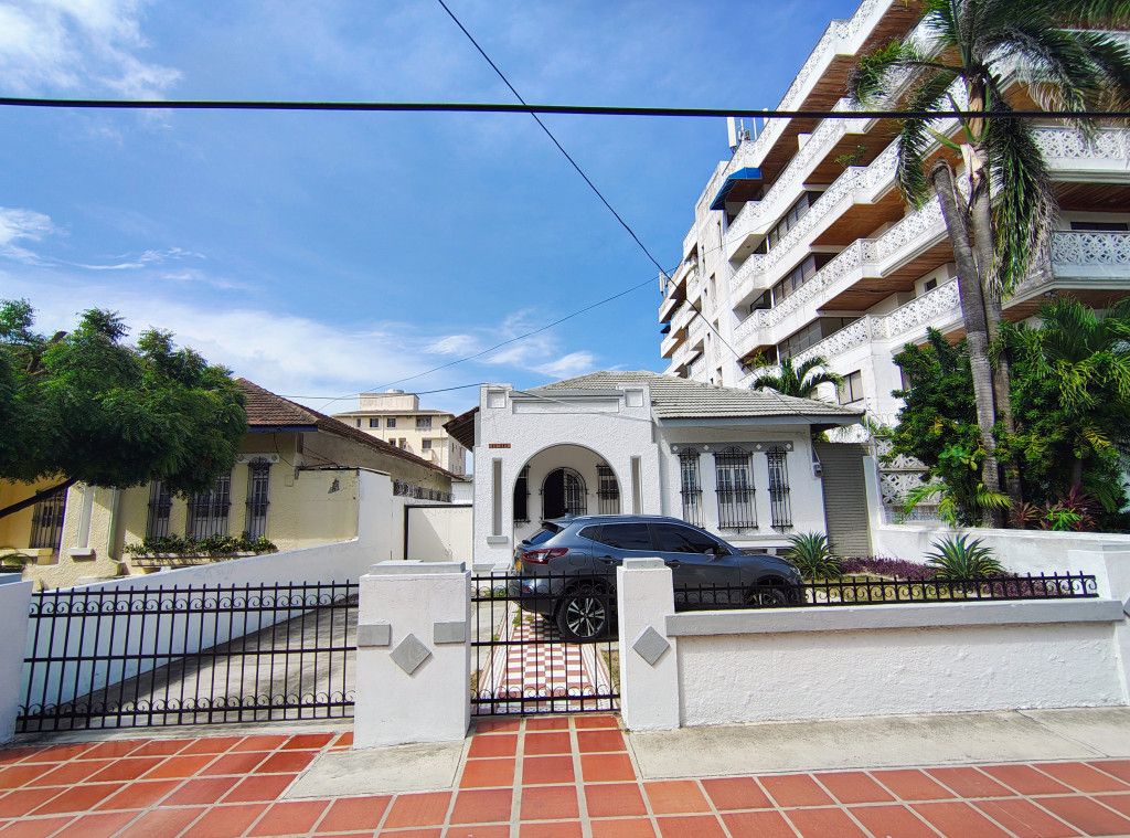 Casa en arriendo Atlántico Barranquilla Rosario 612 m2 Habitaciones 4 Baños 3 Garajes 6 Precio $8000000
