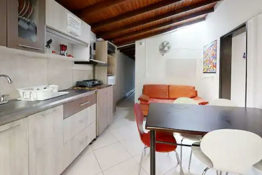 Oficina en venta Antioquia Medellín Patio Bonito 380 m2 Habitaciones 0 Baños 4 Garajes 0 Precio $2100000000