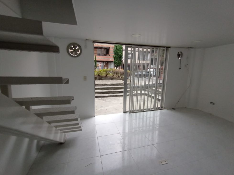 Local en venta Antioquia Medellín Santa Lucia 57 m2 Habitaciones 0 Baños 0 Garajes 0 Precio $450000000