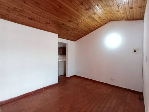Apartamento en arriendo Valle Del Cauca Cali Villa Del Lago 64 m2 Habitaciones 3 Baños 1 Garajes 1 Precio $800000