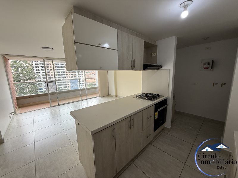 Apartamento en arriendo Antioquia Envigado Alcalá 85 m2 Habitaciones 3 Baños 2 Garajes 2 Precio $3500000