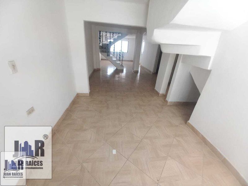 Casa en arriendo Antioquia Envigado Alcalá 180 m2 Habitaciones 6 Baños 2 Garajes 0 Precio $5000000