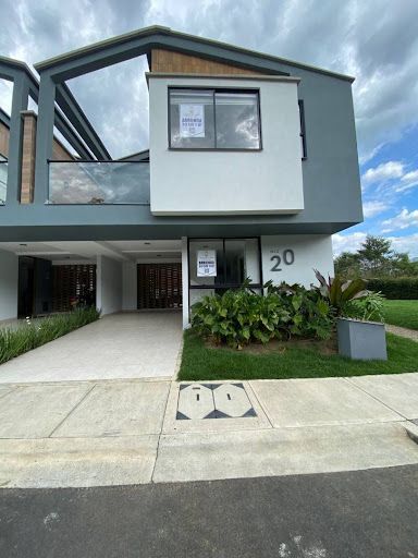Casa en arriendo Risaralda Pereira Pereira 128 m2 Habitaciones 3 Baños 3 Garajes 1 Precio $3800000