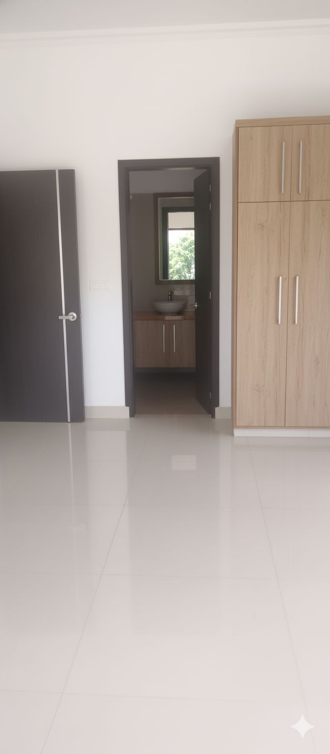 Casa en venta Cundinamarca Chinauta Vereda Chinauta 2421 m2 Habitaciones 5 Baños 4 Garajes 0 Precio $2094740000