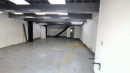 Local en arriendo Antioquia Medellín Tenche 164 m2 Habitaciones 0 Baños 2 Garajes 0 Precio $10500000