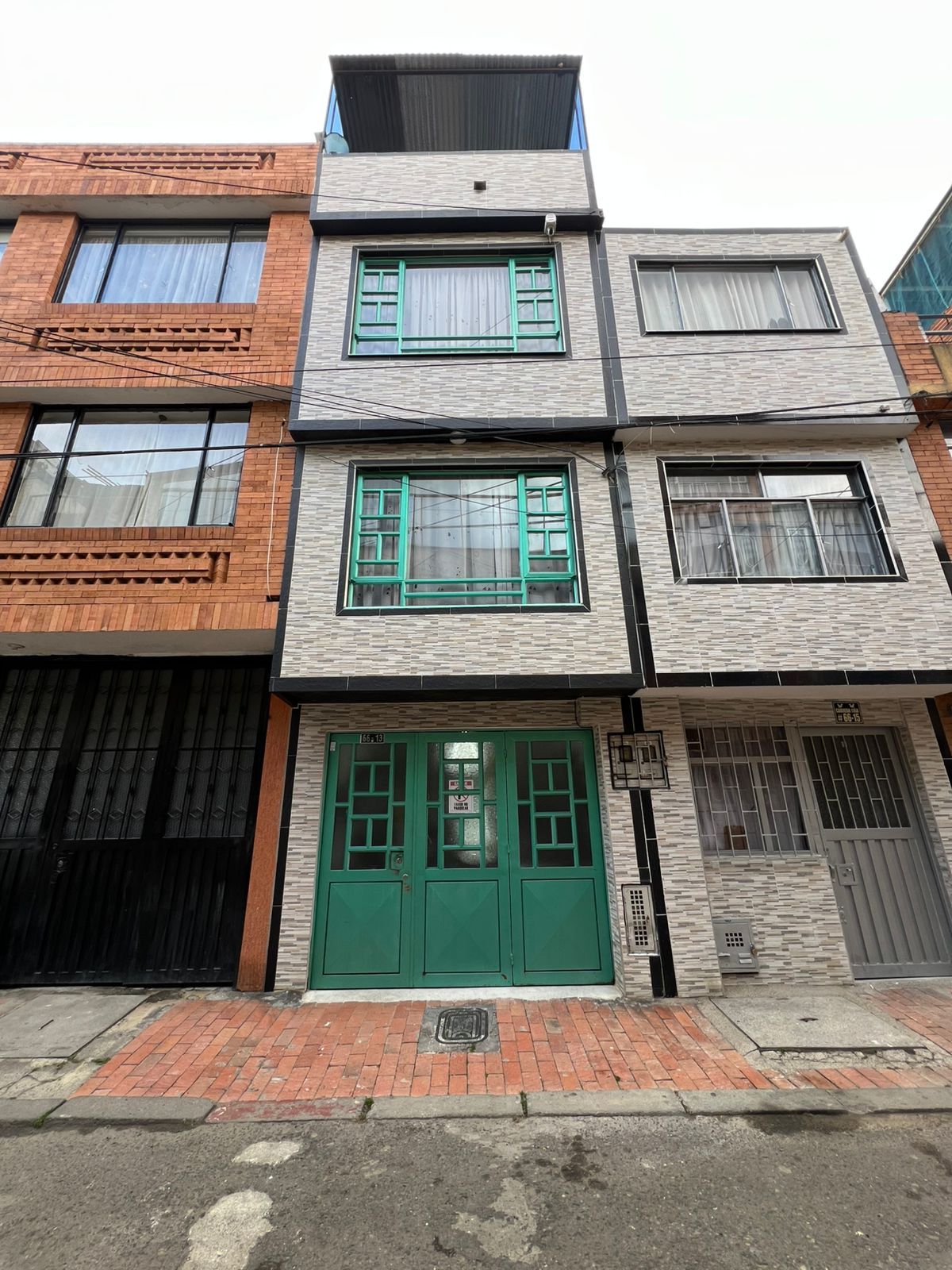 Casa en venta Cundinamarca Bogotá El Palmar 144 m2 Habitaciones 4 Baños 5 Garajes 1 Precio $350000000