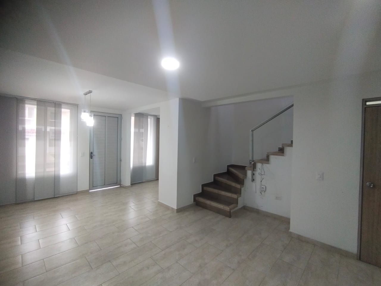 Casa en arriendo o venta Risaralda Dosquebradas Los Molinos 94 m2 Habitaciones 3 Baños 3 Garajes 2 Precio venta $370000000 Precio arriendo $2650000
