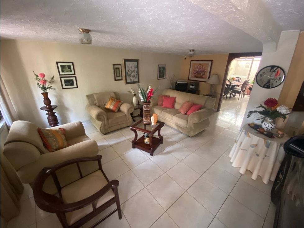 Casa en venta Valle Del Cauca Cali Colseguros Andes 360 m2 Habitaciones 8 Baños 4 Garajes 1 Precio $750000000