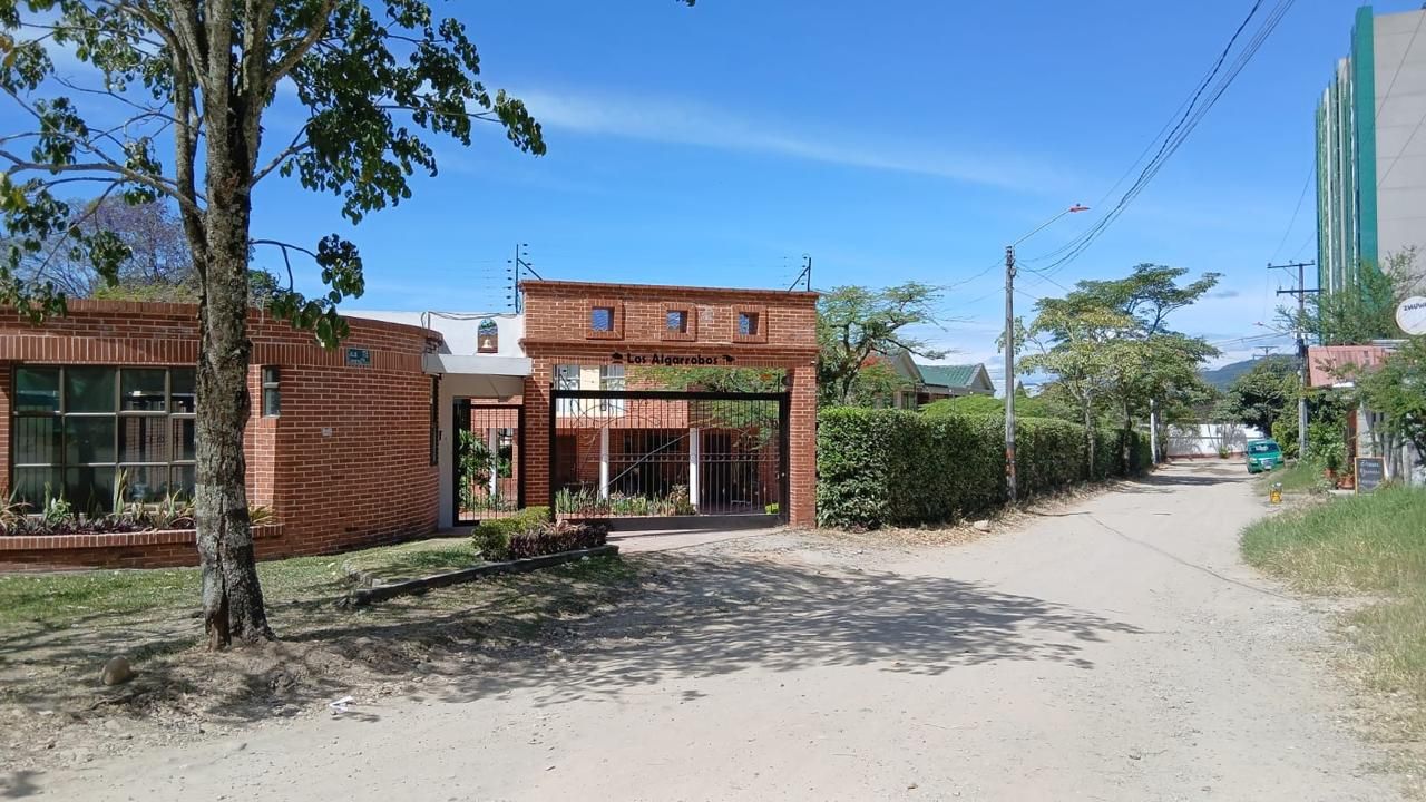 Casa en arriendo Tolima Ibagué San Francisco 280 m2 Habitaciones 3 Baños 3 Garajes 1 Precio $3200000