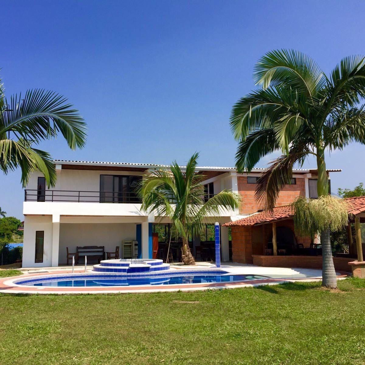 Casa Campestre en arriendo Risaralda Pereira Rivera Campestre 380 m2 Habitaciones 5 Baños 5 Garajes 5 Precio $1100000