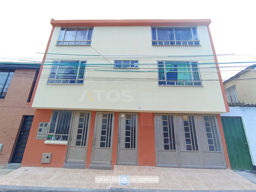 Casa en venta Boyacá Tunja Conjunto Residencial Fuente Higueras 231 m2 Habitaciones 8 Baños 6 Garajes 1 Precio $550000000