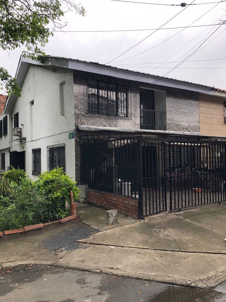 Apartamento en arriendo Valle Del Cauca Cali Urbanización La Merced 80 m2 Habitaciones 2 Baños 2 Garajes 0 Precio $1430000