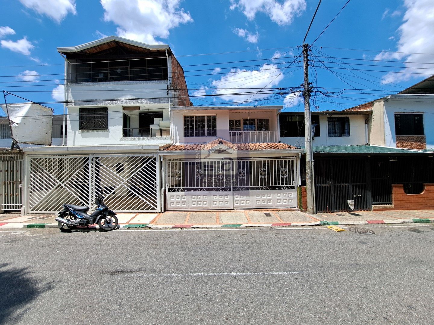 Casa en venta Santander Bucaramanga Sotomayor 112 m2 Habitaciones 5 Baños 3 Garajes 1 Precio $450000000