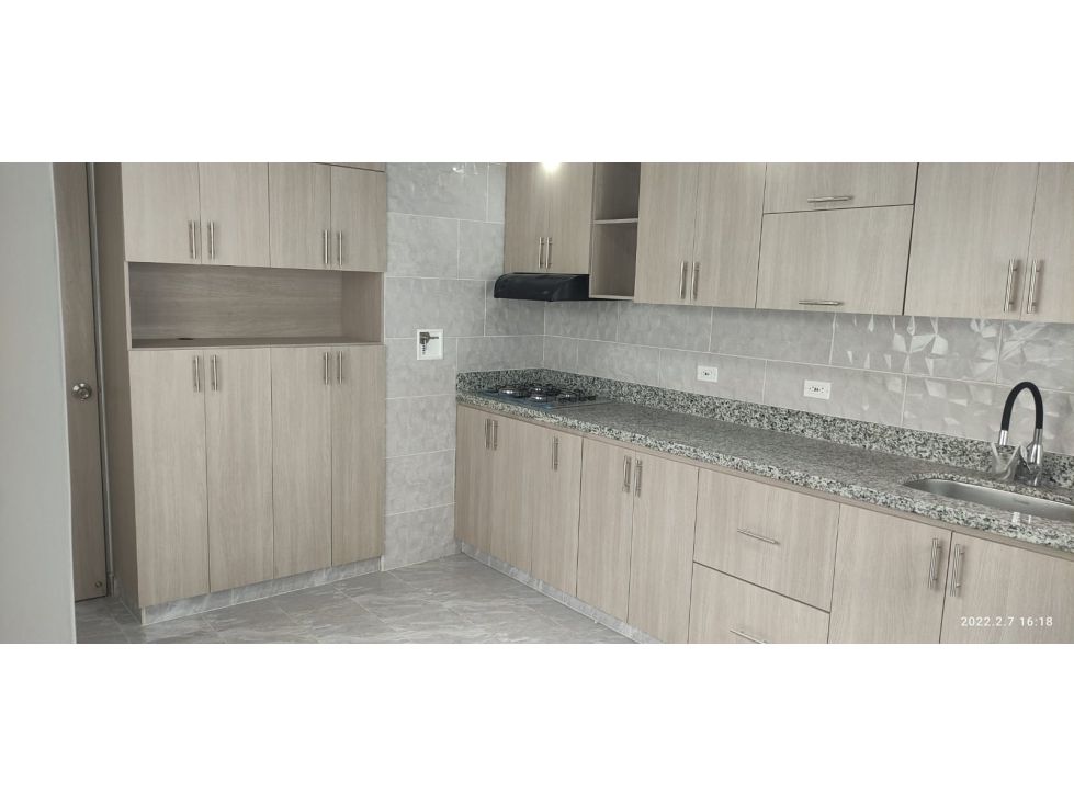 Apartamento en arriendo Antioquia Medellín Calasanz 160 m2 Habitaciones 3 Baños 2 Garajes 0 Precio $3000000