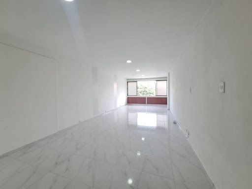 Oficina en venta Risaralda Pereira Sector Lago Uribe 38 m2 Habitaciones 0 Baños 1 Garajes 0 Precio $125000000