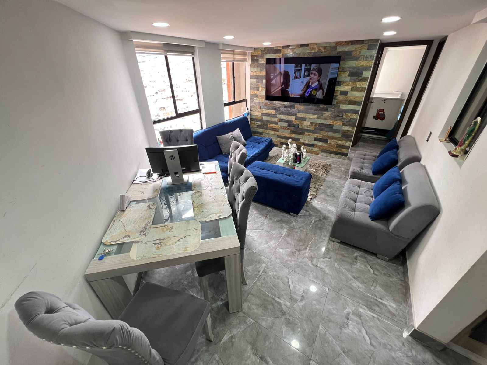 Apartamento en venta Cundinamarca Bogotá Ciudad Hunza 45 m2 Habitaciones 2 Baños 1 Garajes 0 Precio $215000000