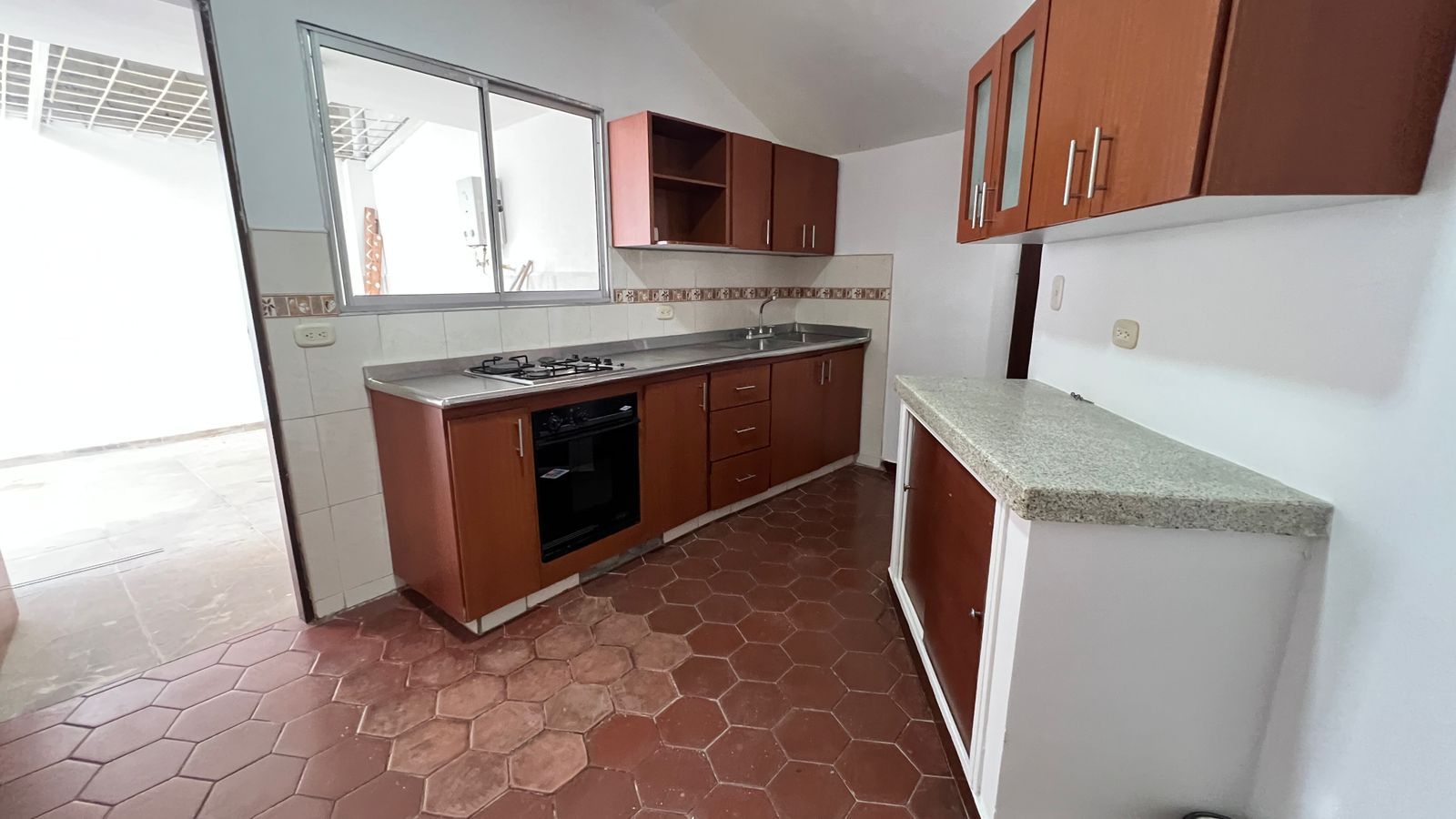 Casa en arriendo Risaralda Pereira Maraya 211 m2 Habitaciones 5 Baños 3 Garajes 1 Precio $4000000