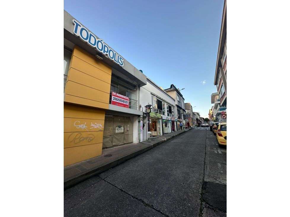 Local en arriendo Risaralda Pereira Sector Plaza De Bolivar 330 m2 Habitaciones 0 Baños 1 Garajes 0 Precio $10085000