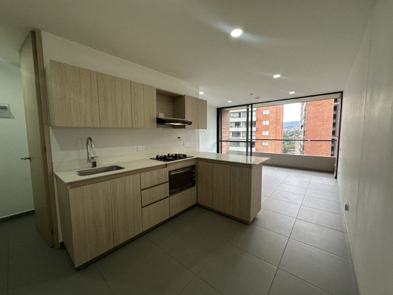 Apartamento en arriendo Antioquia Envigado El Chocho 70 m2 Habitaciones 2 Baños 2 Garajes 1 Precio $3800000