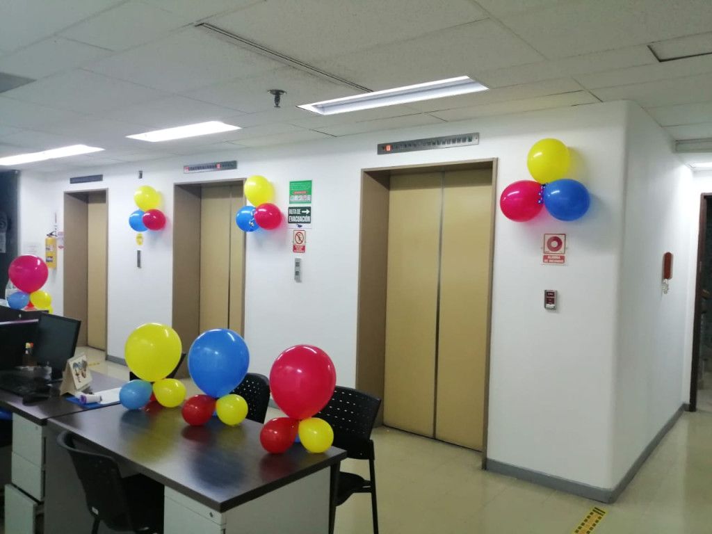 Oficina en venta Antioquia Medellín La Candelaria 376 m2 Habitaciones 0 Baños 2 Garajes 0 Precio $1200000000