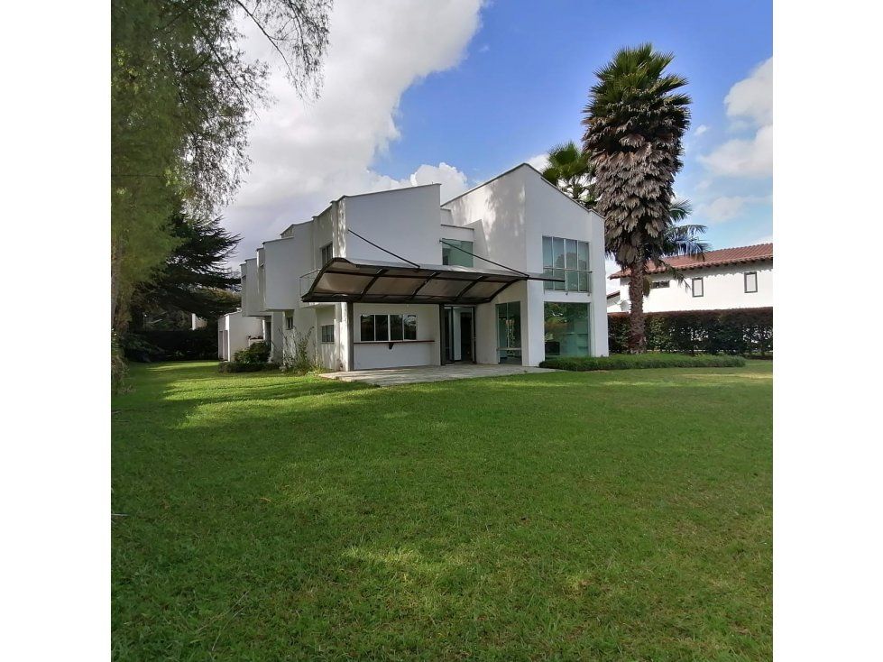 Casa Campestre en venta Antioquia Rionegro Rionegro 336 m2 Habitaciones 4 Baños 4 Garajes 1 Precio $2800000000