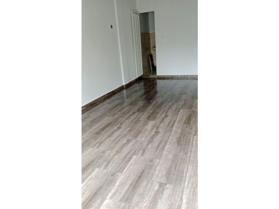 Local en arriendo Santander Bucaramanga San Francisco 20 m2 Habitaciones 0 Baños 1 Garajes 0 Precio $900000