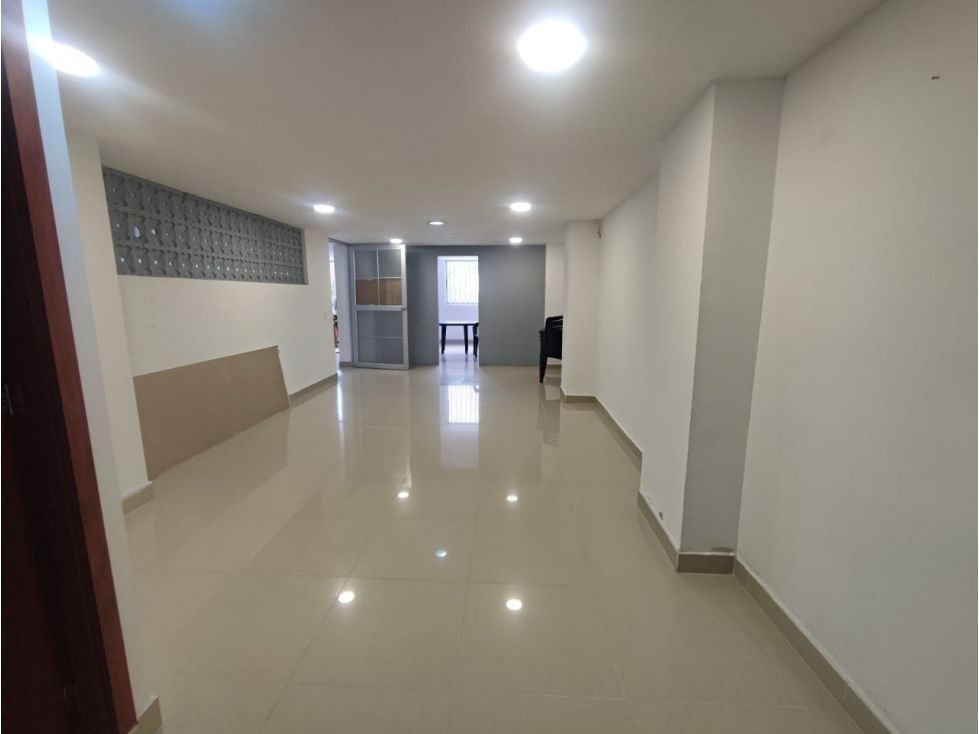 Oficina en arriendo Caldas Manizales Guayacanes 52 m2 Habitaciones 0 Baños 2 Garajes 0 Precio $2000000