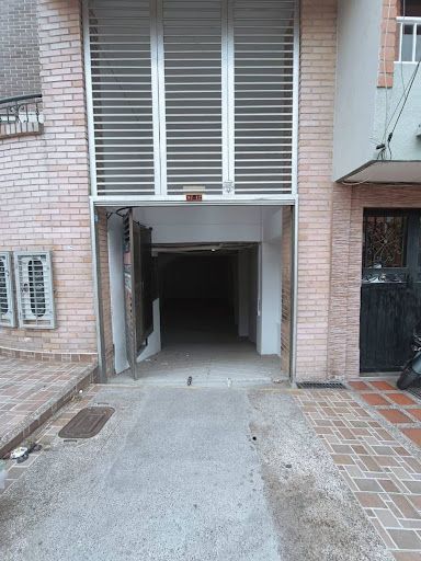 Local en arriendo Antioquia Medellín Cristobal 120 m2 Habitaciones 0 Baños 1 Garajes 0 Precio $4700000