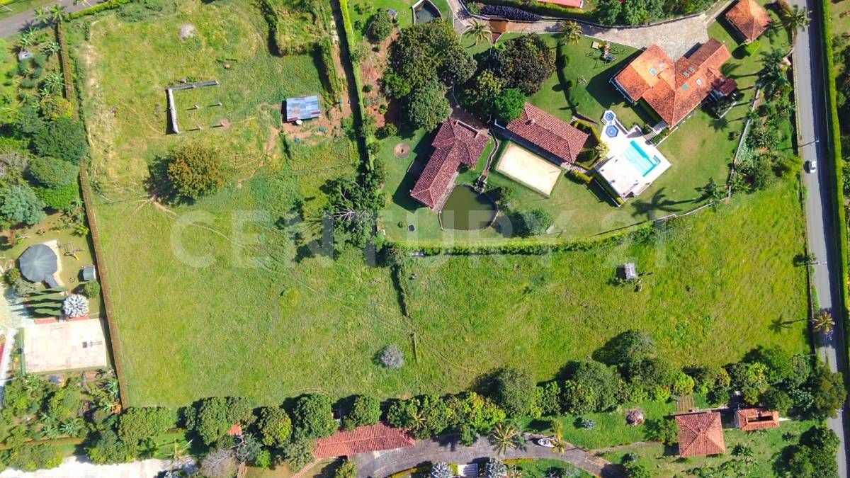 Lote en venta Antioquia Copacabana Copacabana 10 m2 Habitaciones 0 Baños 0 Garajes 0 Precio $5500000000