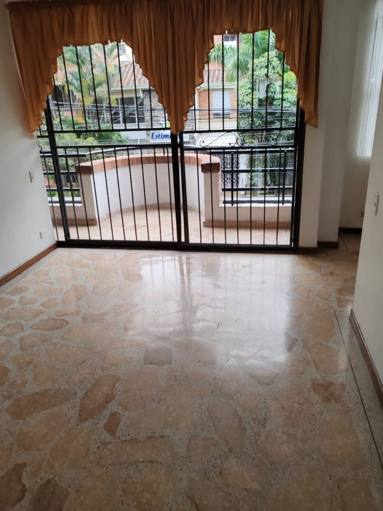 Apartamento en venta Antioquia Medellín Laureles 105 m2 Habitaciones 4 Baños 3 Garajes 1 Precio $700000000