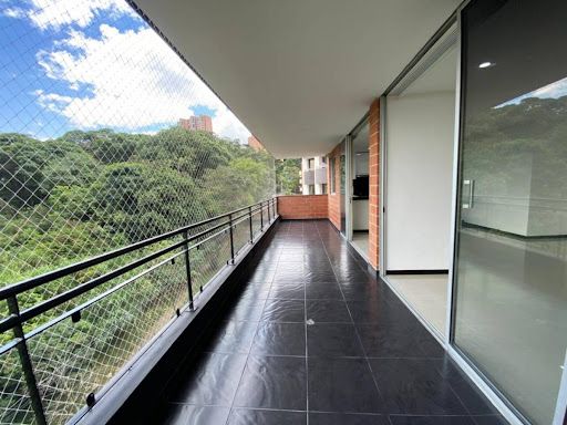 Apartamento en arriendo Antioquia Medellín Asomadera No2 150 m2 Habitaciones 3 Baños 4 Garajes 1 Precio $7500000