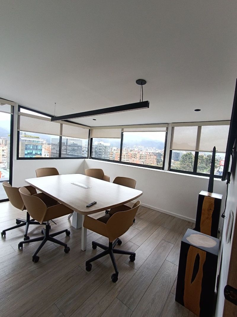 Oficina en arriendo Cundinamarca Bogotá El Batan 150 m2 Habitaciones 0 Baños 2 Garajes 2 Precio $11200000