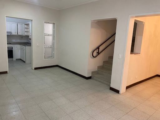 Casa en venta Antioquia Medellín Lorena 214 m2 Habitaciones 5 Baños 4 Garajes 1 Precio $920000000