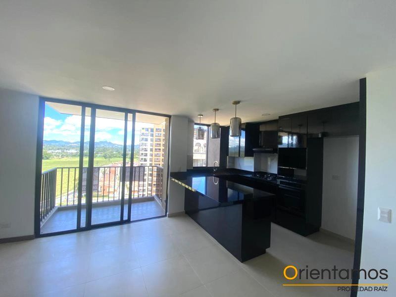 Apartamento en arriendo Antioquia Rionegro San Antonio 80 m2 Habitaciones 3 Baños 2 Garajes 1 Precio $3500000