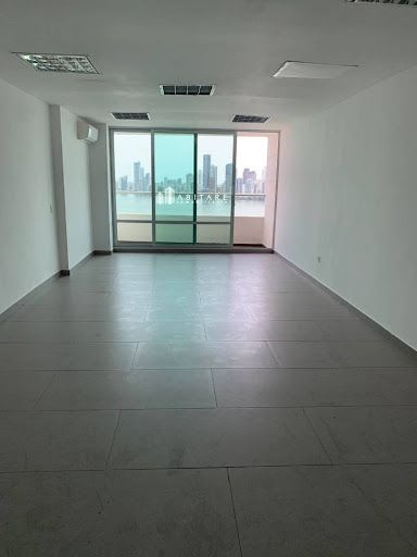 Oficina en arriendo Bolívar Cartagena Manga 48 m2 Habitaciones 0 Baños 1 Garajes 0 Precio $4800000